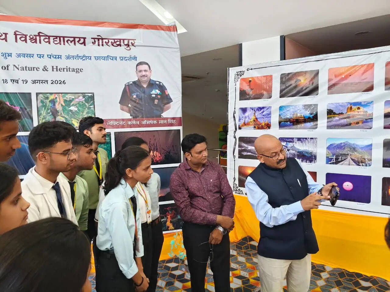 एमजीयूजी में छायाचित्र प्रदर्शनी में दिखा प्रकृति और विरासत का सौंदर्य