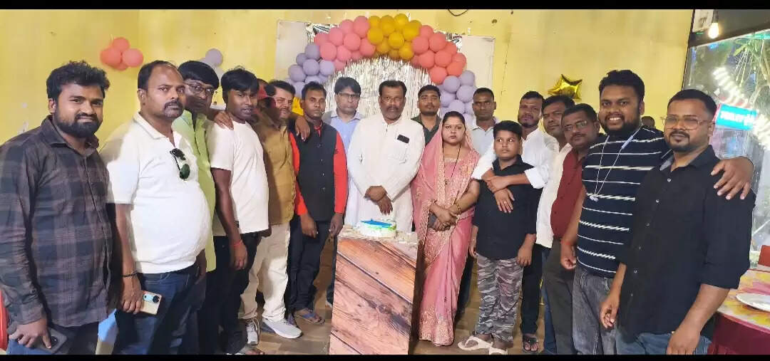 आईआईपी के पहली वर्षगांठ पर प्रदेश उपाध्यक्ष के नेतृत्व में कार्यक्रम आयोजित