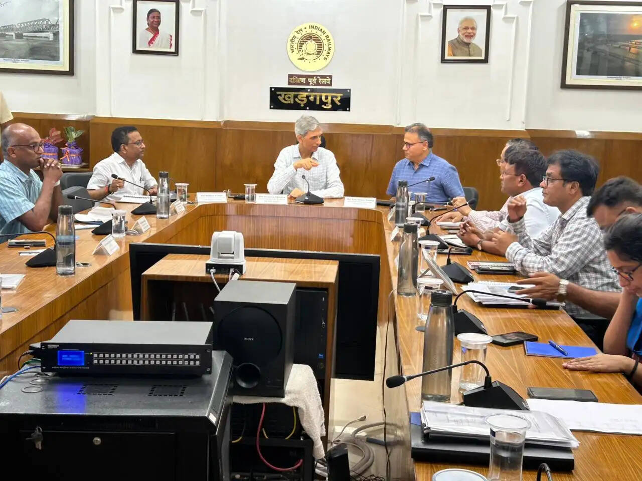 खड़गपुर मंडल में रेलवे बोर्ड के महानिदेशक ने सुरक्षा व्यवस्था का निरीक्षण किया