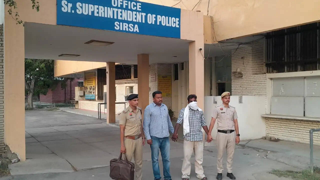 सिरसा: महिला से एक लाख रुपये लूटे, आरोपी चंद घटों में गिरफ्तार