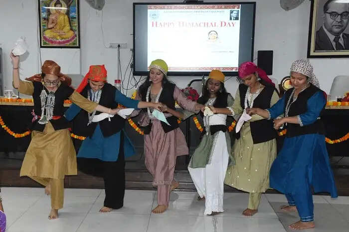 हिमाचल के लोगों ने स्वतंत्रता संग्राम के दौरान राष्ट्र के प्रति अपने कर्तव्यों का किया निर्वहन : प्रो. एस. विक्टर बाबू