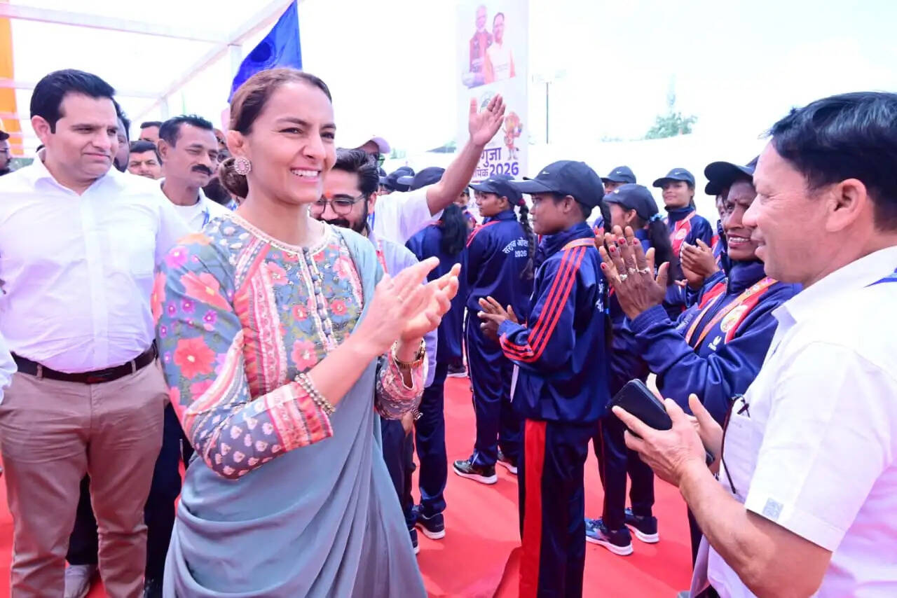 अंबिकापुर : “सरगुजा ओलंपिक” में गीता फोगाट का जोश भरा संदेश, हार से नहीं, हौसले से बनती है जीत