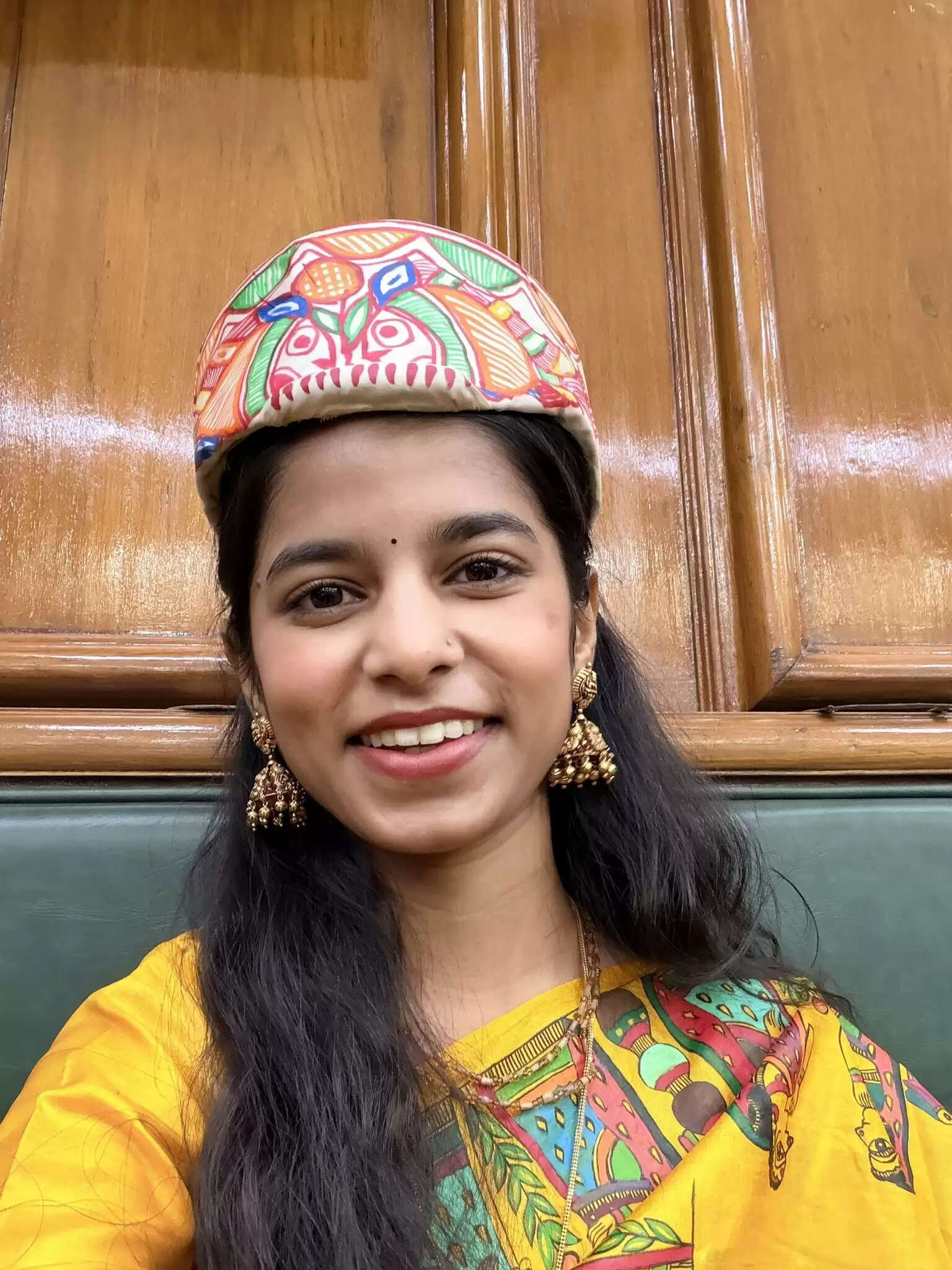 बातचीत : ‘कला मेरा आधार, राजनीति मेरी जिम्मेदारी‘- मैथिली ठाकुर