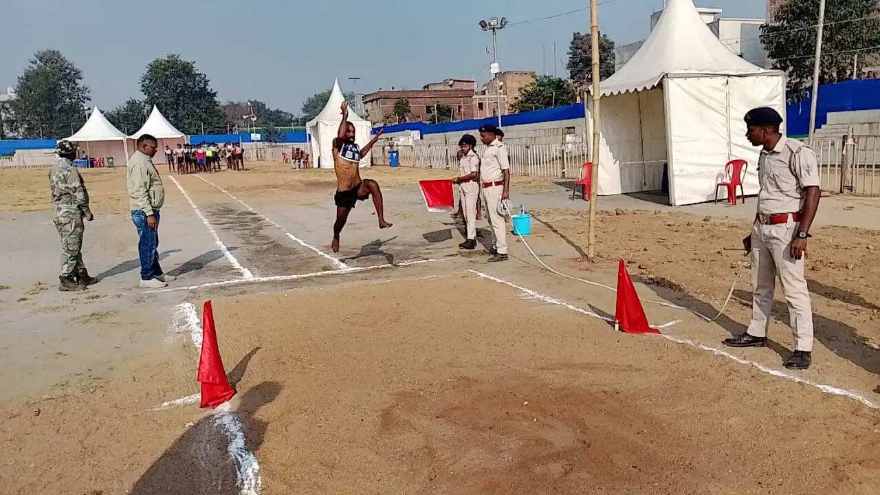 होमगार्ड बहाली परीक्षा में तीसरे दिन 811 अभ्यर्थी हुए शामिल
