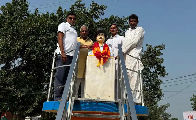 सिरसा: शहीद भगत सिंह के जीवन और देशप्रेम से प्रेरणा लें युवा: डीएसपी राजबीर सिंह