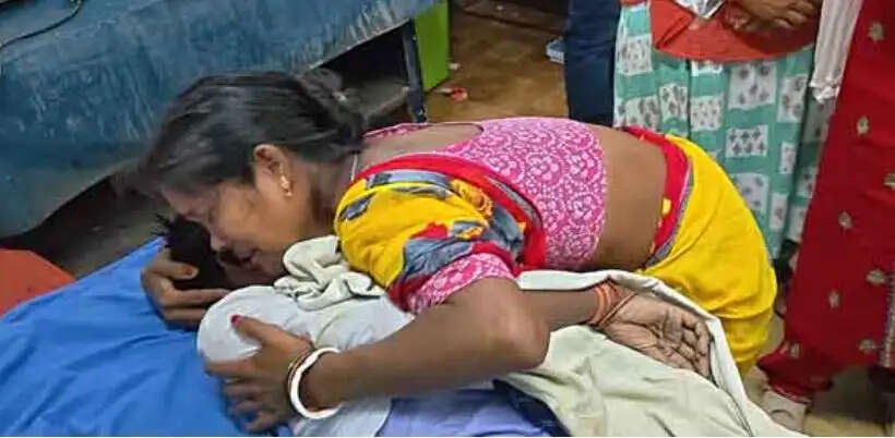परीक्षा के दौरान अचानक तबीयत बिगड़ने से छात्र की मौत