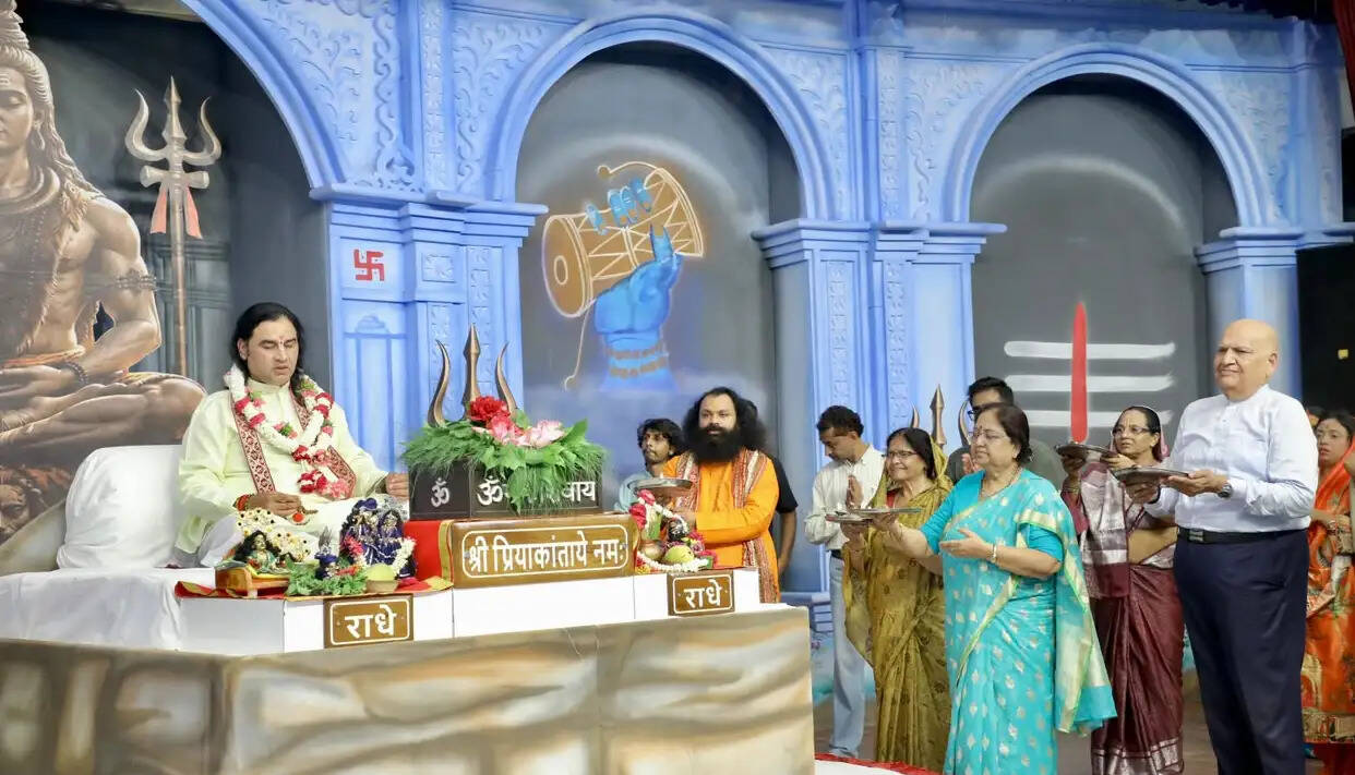 शिव कथा से मिलती है आध्यात्मिक जीवन जीने की प्रेरणा : बेबीरानी मौर्य
