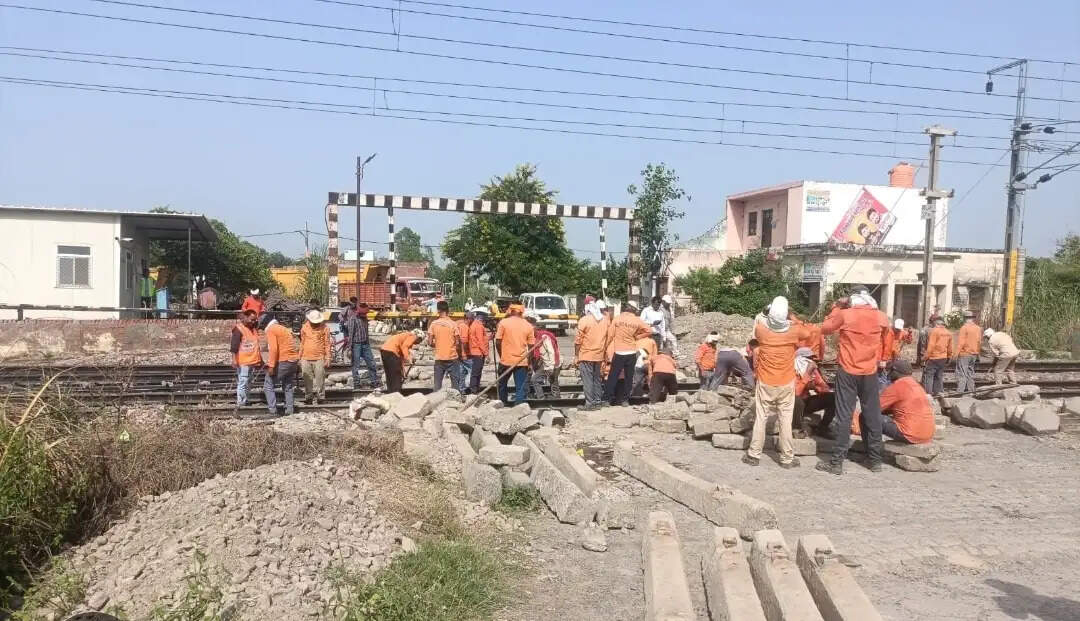 औरैया : 22 अक्टूबर से आठ दिन बंद रहेगी कंचौसी रेलवे क्रॉसिंग, त्योहारों पर बढ़ेंगी मुश्किलें