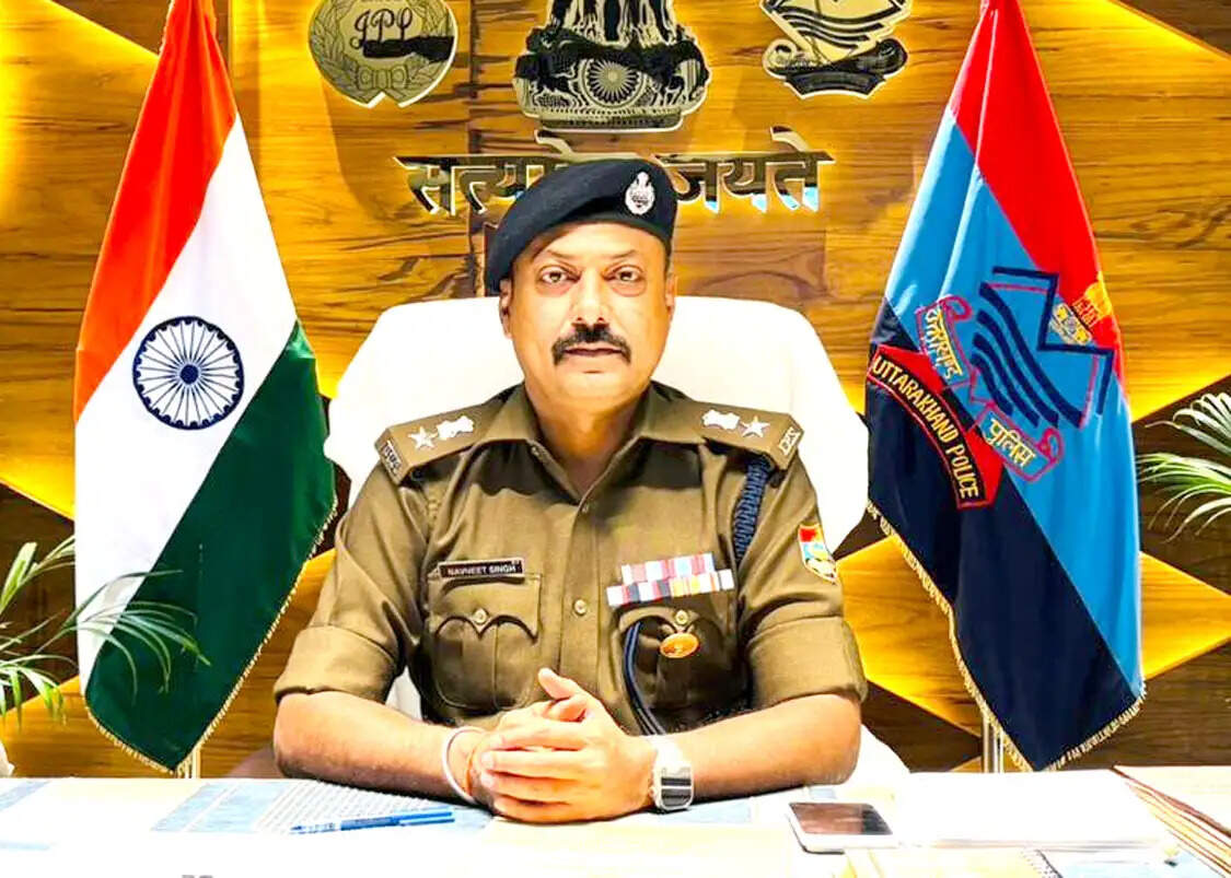 अवैध खनन में बड़ी कार्रवाई: चौकी प्रभारी समेत 6 पुलिसकर्मी निलंबित