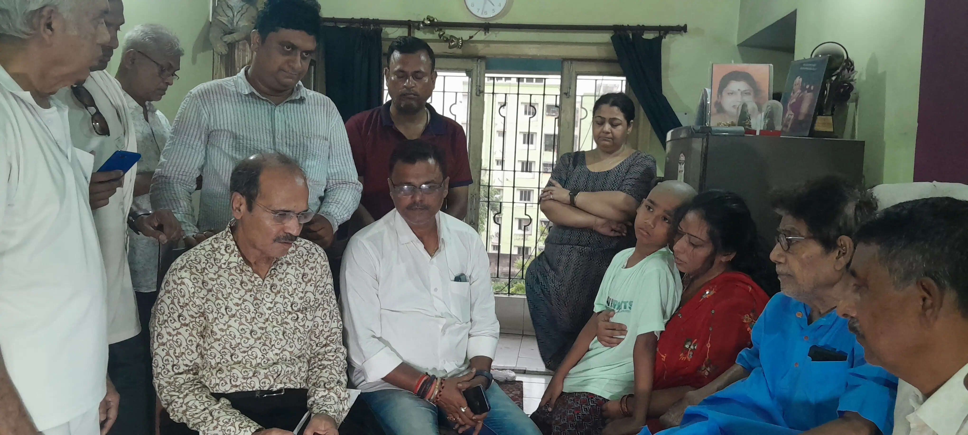 बंगाल में बम और भय की राजनीति - अधीर रंजन चौधरी