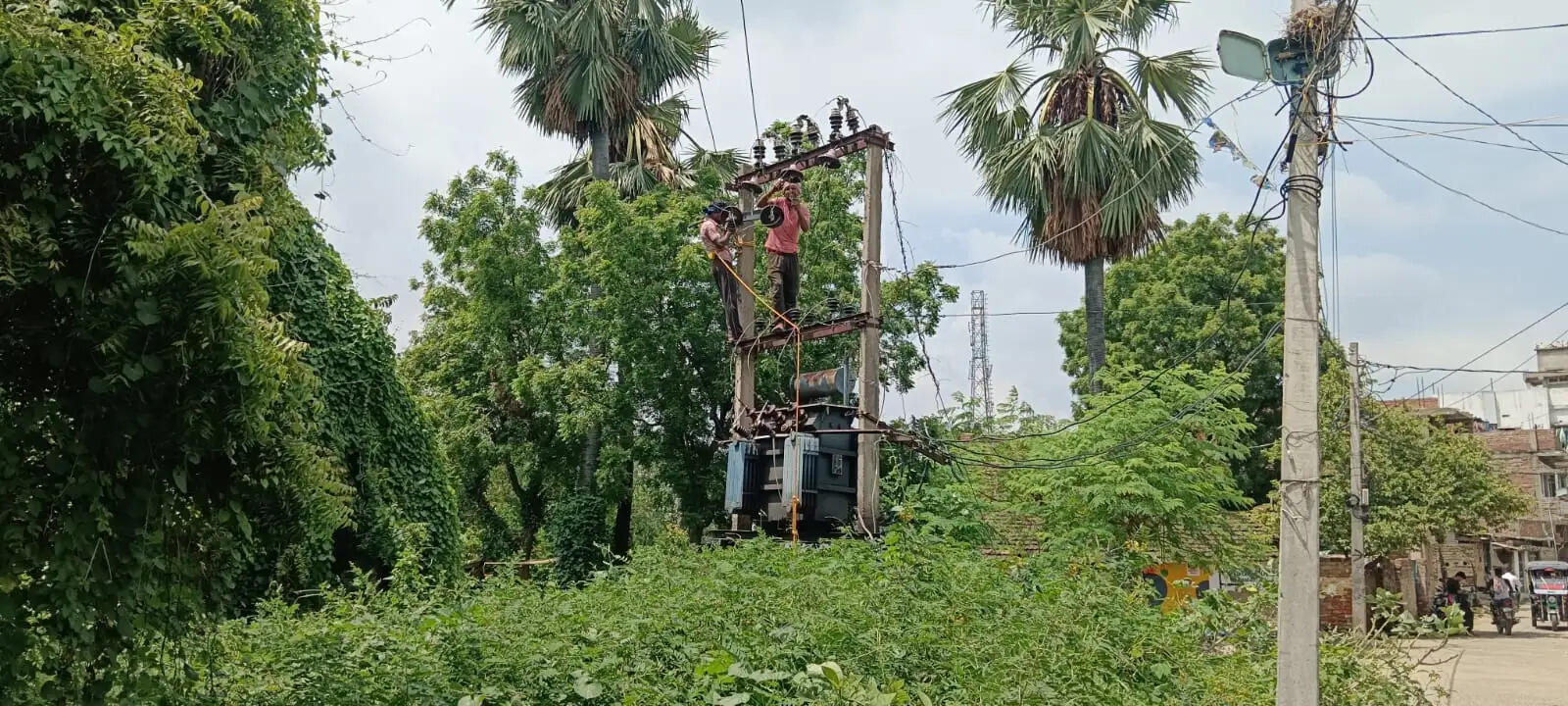 मंत्री के निर्देश पर सुधरी बिजली व्यवस्था