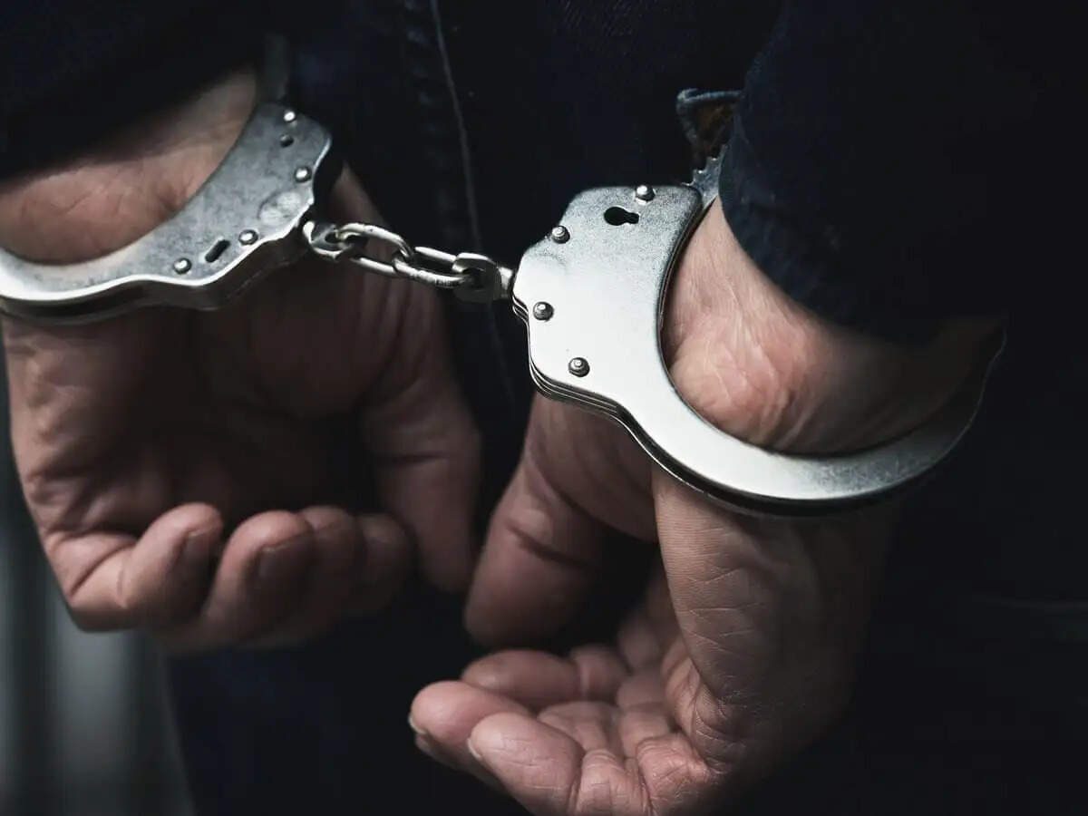 पुरुलिया में सोशल मीडिया इन्फ्लुएंसर और तृणमूल युवा नेता गिरफ्तार