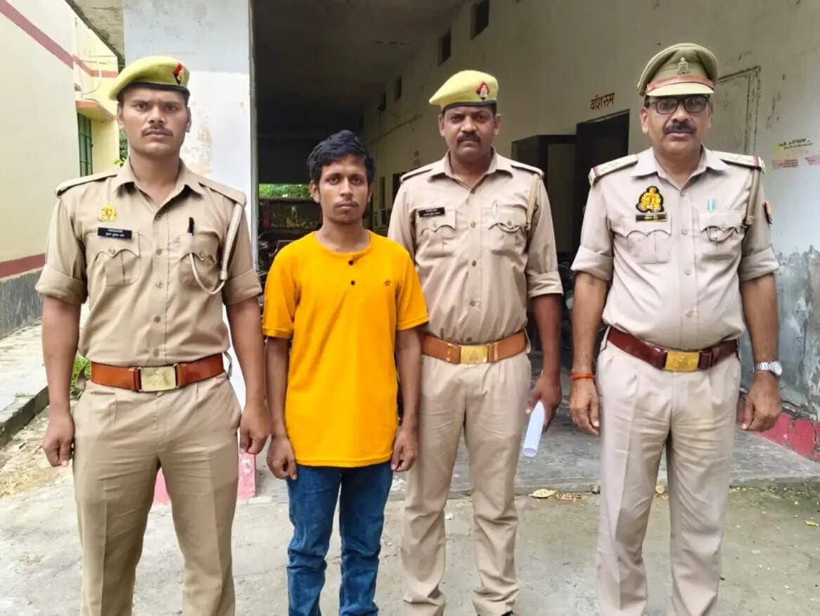 पॉक्सो एक्ट में वांछित आरोपी गिरफ्तार