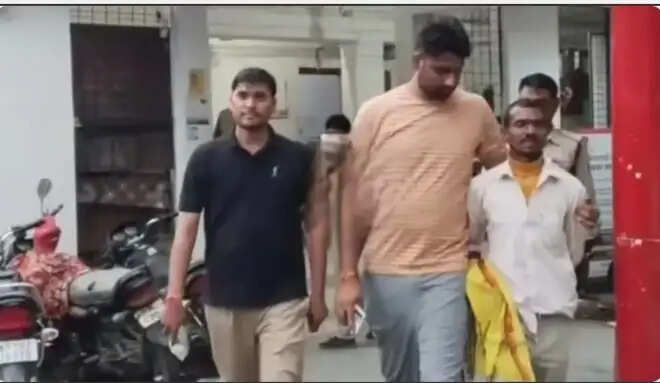 मैहर : गिरे मकान की लकड़ी उठाने को लेकर विवाद, रॉड से हमला; महिला की मौत