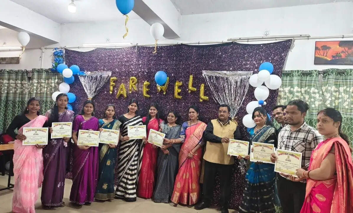 एक सफल शिक्षक बनने के लिए अच्छा वक्ता होना भी एक आवश्यक गुण है: डाॅ प्रशांत