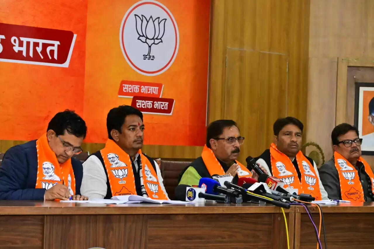 कांग्रेस सरकार ने चोरों को ही थानेदार बनाकर युवाओं के भविष्य से किया खिलवाड़: अरुण चतुर्वेदी