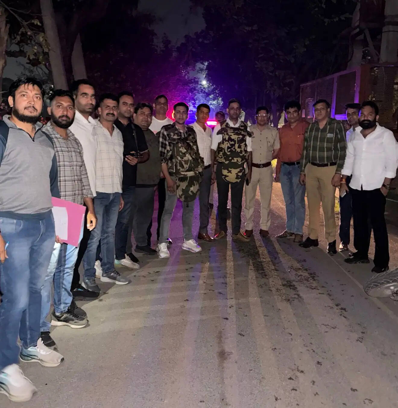 मुठभेड़ में दबोचा गया 85 लाख की लूट का वांछित बदमाश