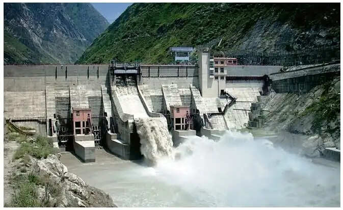 हिमाचल प्रदेश में पिघल रहे ग्लेशियर, जलविद्युत उत्पादन पर पड़ेगा असर