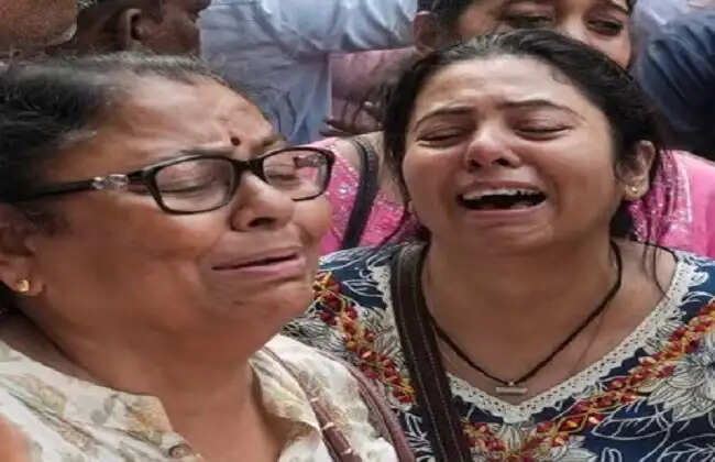 चोरबागान हादसा : गिरफ्तार उद्घोषक की पत्नी का दावा, 27 तारीख से पहले थाने जाने से किया गया था मना