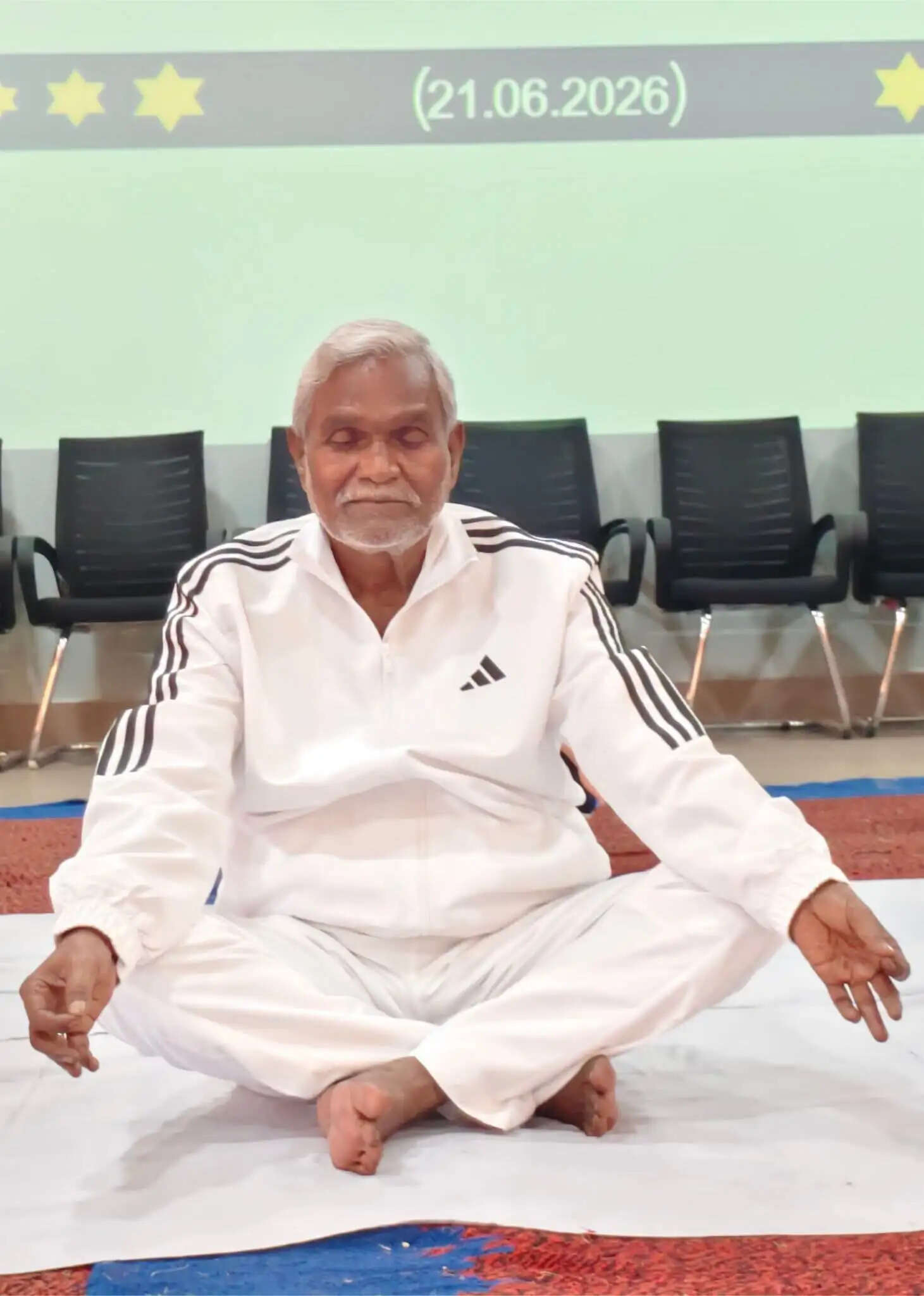 अंतरराष्ट्रीय योग दिवस पर भाजपा ने झारखंड के 595 मंडलों में किए कार्यक्रम, नेताओं-कार्यकर्ताओं ने किया योगाभ्यास