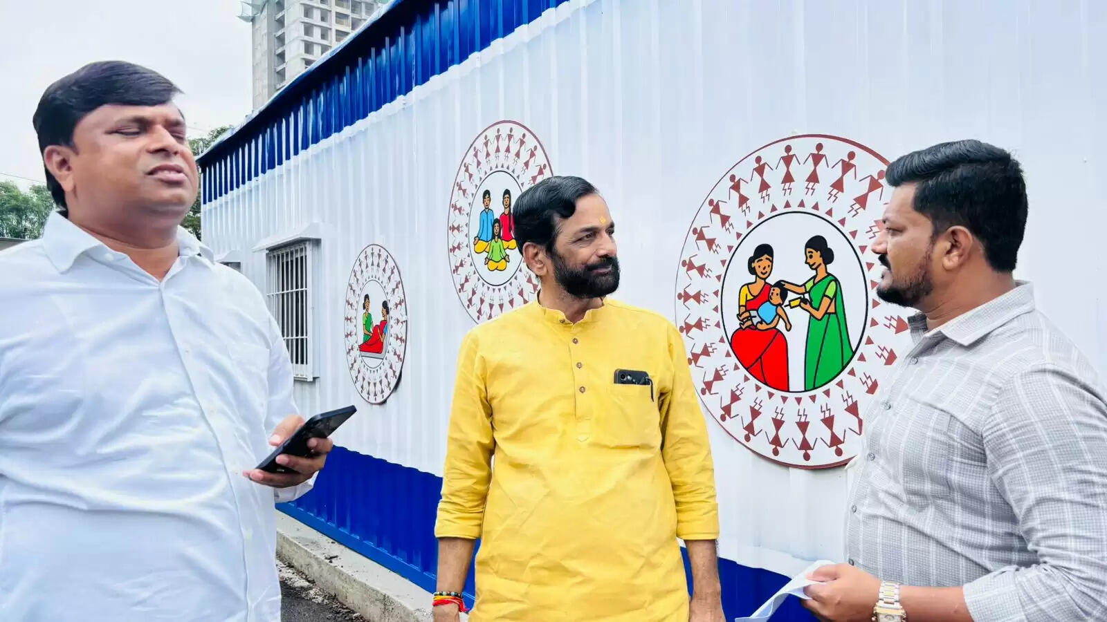 ठाणे पूर्व में मात्र 100मीटर दूरी में 2 स्वास्थ केंद्र- विधायक केलकर