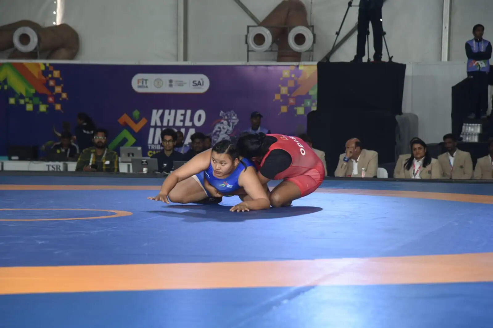 खेलो इंडिया ट्राइबल गेम्स 2026: कुश्ती के दंगल में छाए देशभर के पहलवान, दूसरे दिन दिखा जबरदस्त रोमांच