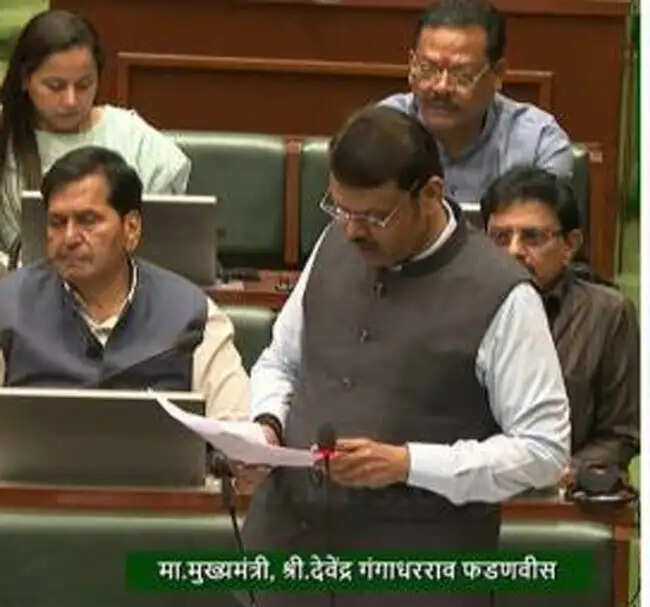 नासिक दुष्कर्म मामला: किसी भी आरोपित को बक्शा नहीं जाएगा: देवेंद्र फडणवीस