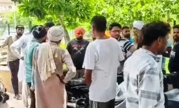 पानीपत: जन्म दिन की पार्टी से लौट रहे युवक की कार नाले में गिरी, छात्र की मौत