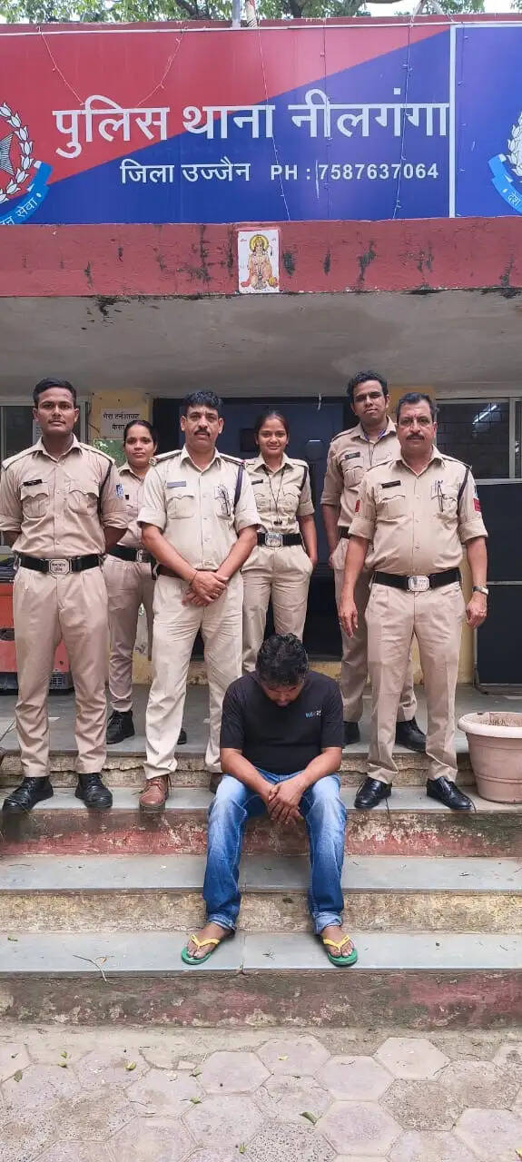 उज्जैनः मेडिकल कॉलेज के फर्जी प्राचार्य को सायबर पुलिस ने पश्चिम बंगाल से पकड़ा