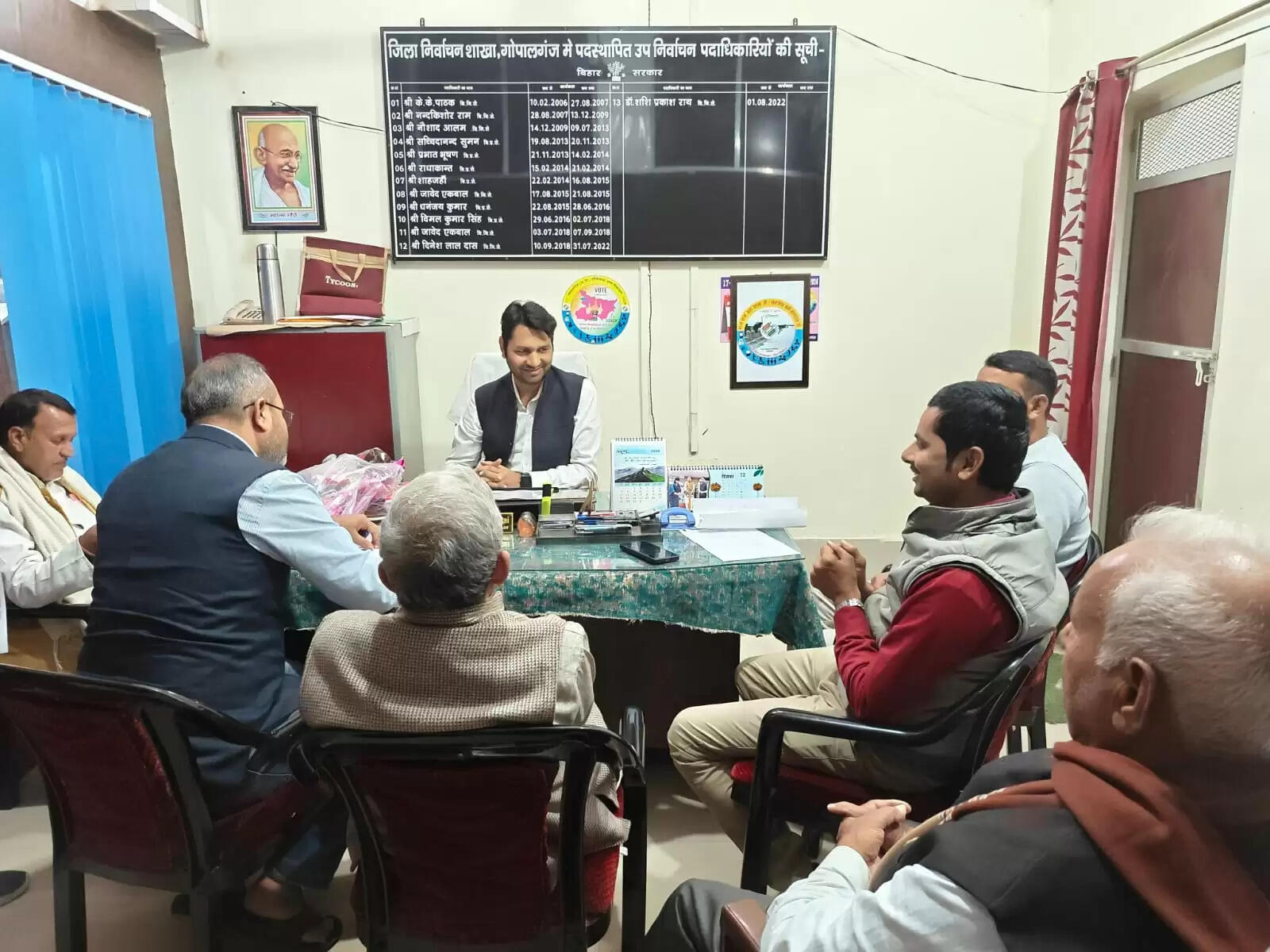 निमित्त अभ्यर्थियों एवं निर्वाचन अभिकर्ताओं के प्रशिक्षण एवं लेखा समाधान की बैठक 8 व 10 दिसंबर को