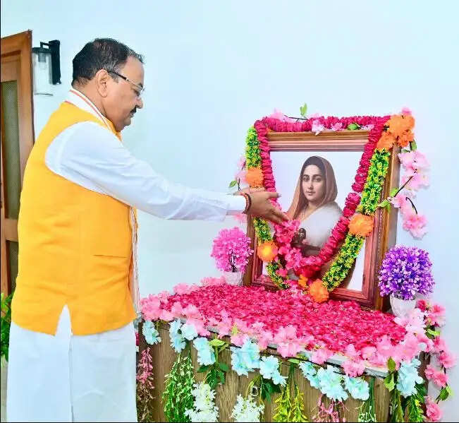 सांस्कृतिक पुनरुत्थान के लिए अहिल्याबाई होल्कर को सदैव स्मरण किया जायेगा: केशव प्रसाद मौर्य