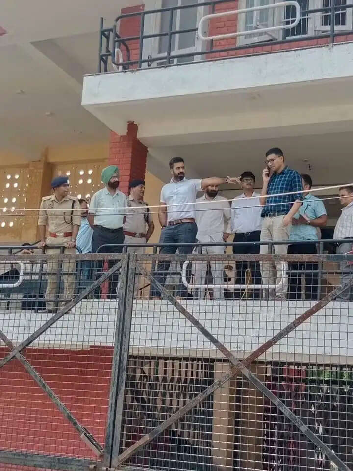 डीसी ने एंटी-चिट्टा वॉकाथॉन की तैयारियों का लिया जायजा