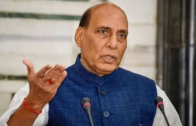 रक्षा मंत्री तीन दिवसीय दौरे पर&nbsp;श्रीलंका&nbsp;जाएंगे,&nbsp;द्विपक्षीय रक्षा और समुद्री सुरक्षा पर होगी वार्ता