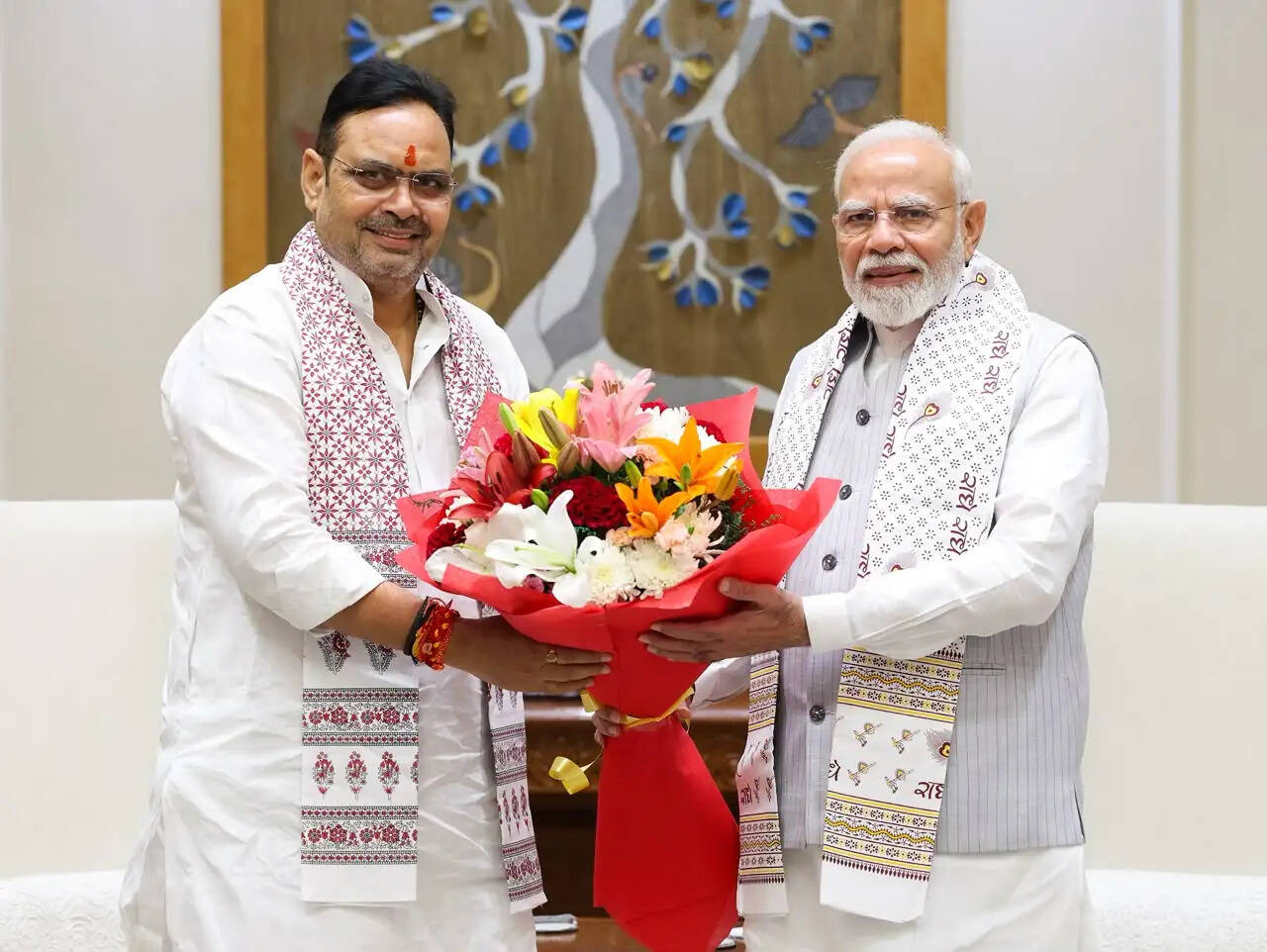 प्रधानमंत्री मोदी से मिले मुख्यमंत्री भजनलाल शर्मा, जनसेवा के 25 वर्ष पूरे होने पर दी शुभकामनाएं