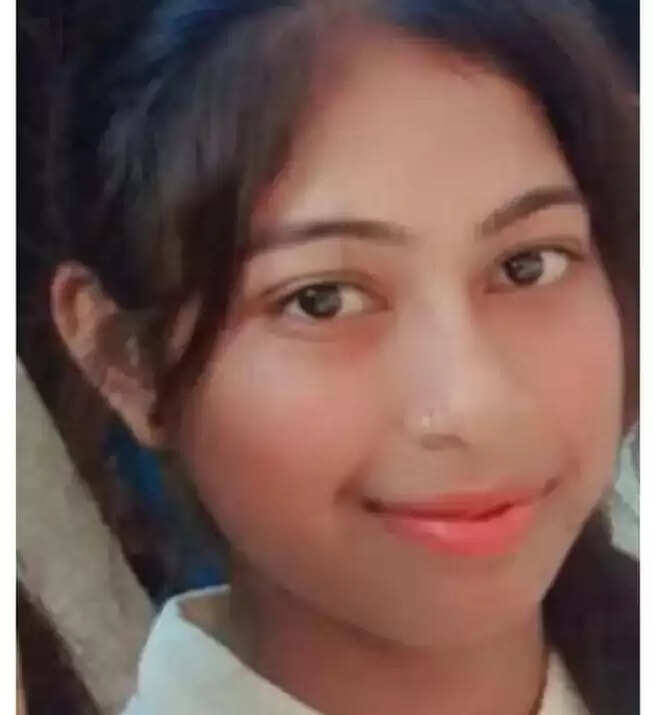 किशोरी ने फांसी लगाकर दी जान