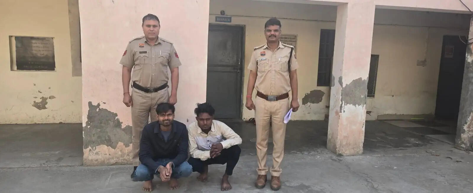 फरीदाबाद : स्क्रैप गोदाम में चोरी के आरोप में मामा-भांजा गिरफ्तार