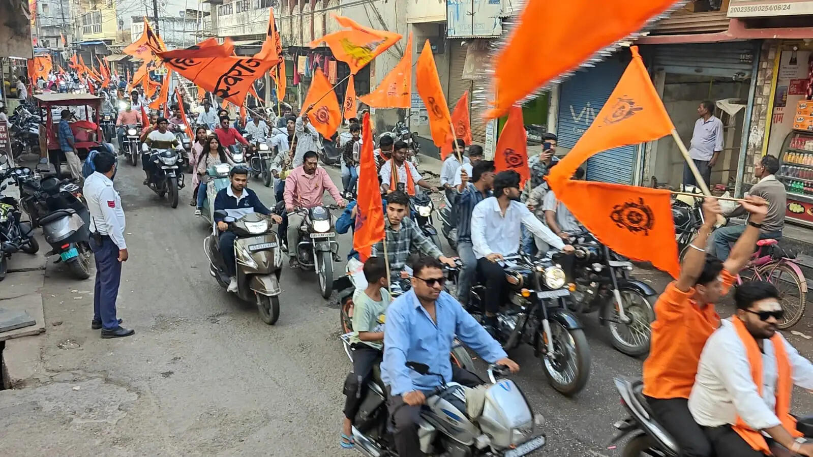 रामभक्तों की बाइक रैली में गूंजा जय श्रीराम का जयघोष