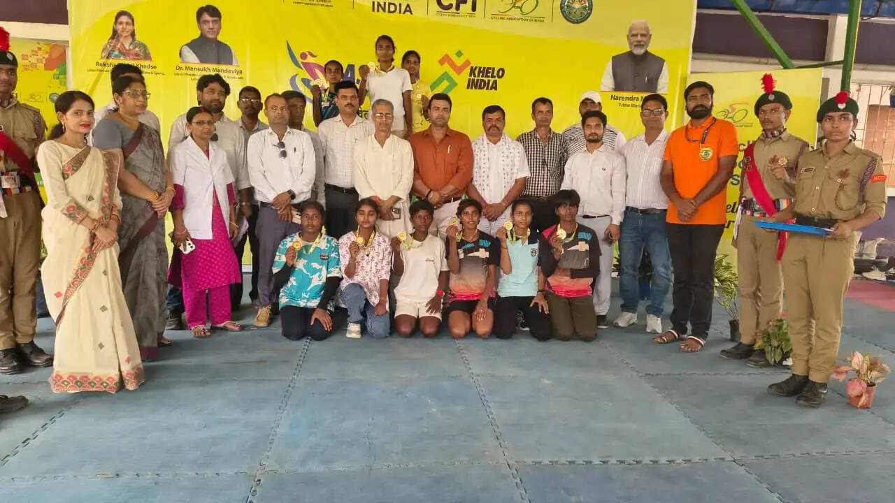 गरखा में खेलो इंडिया अस्मिता महिला रोड साइक्लिंग लीग का हुआ आयोजन