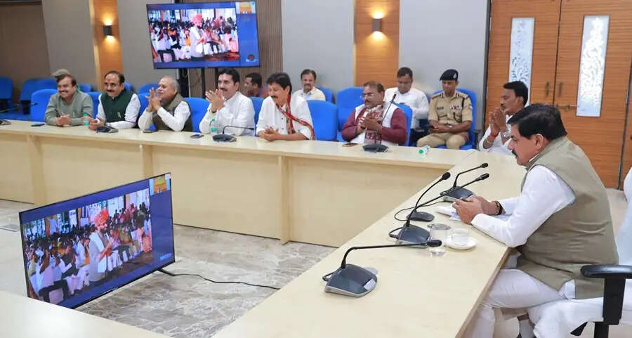 किसानों की समृद्धि सुनिश्चित करने के लिए राज्य सरकार प्रतिबद्ध : मुख्यमंत्री डॉ. यादव