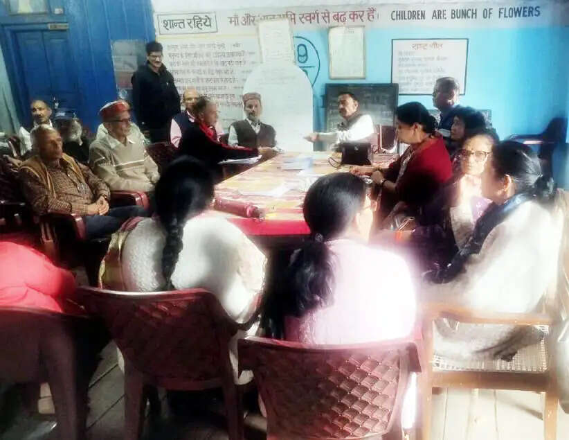 सेवानिवृत्त पेंशनर्स संगठन ने की मॉल रोड को ‘नो व्हीकल जोन’ घोषित किया जाए