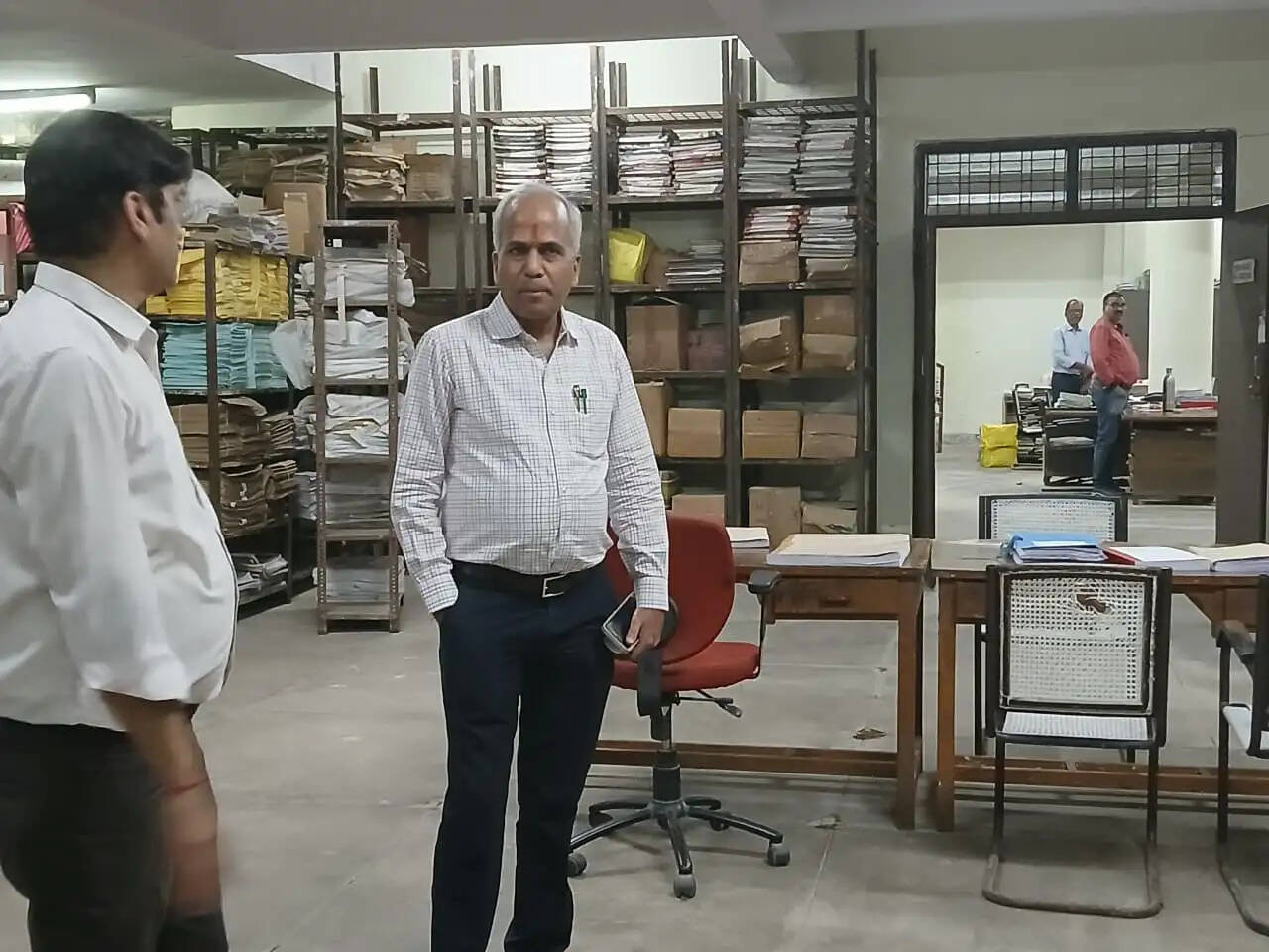 उत्तर पुस्तिकाओं के त्वरित मूल्यांकन व्यवस्थाओं का कुलगुरु ने लिया जायजा