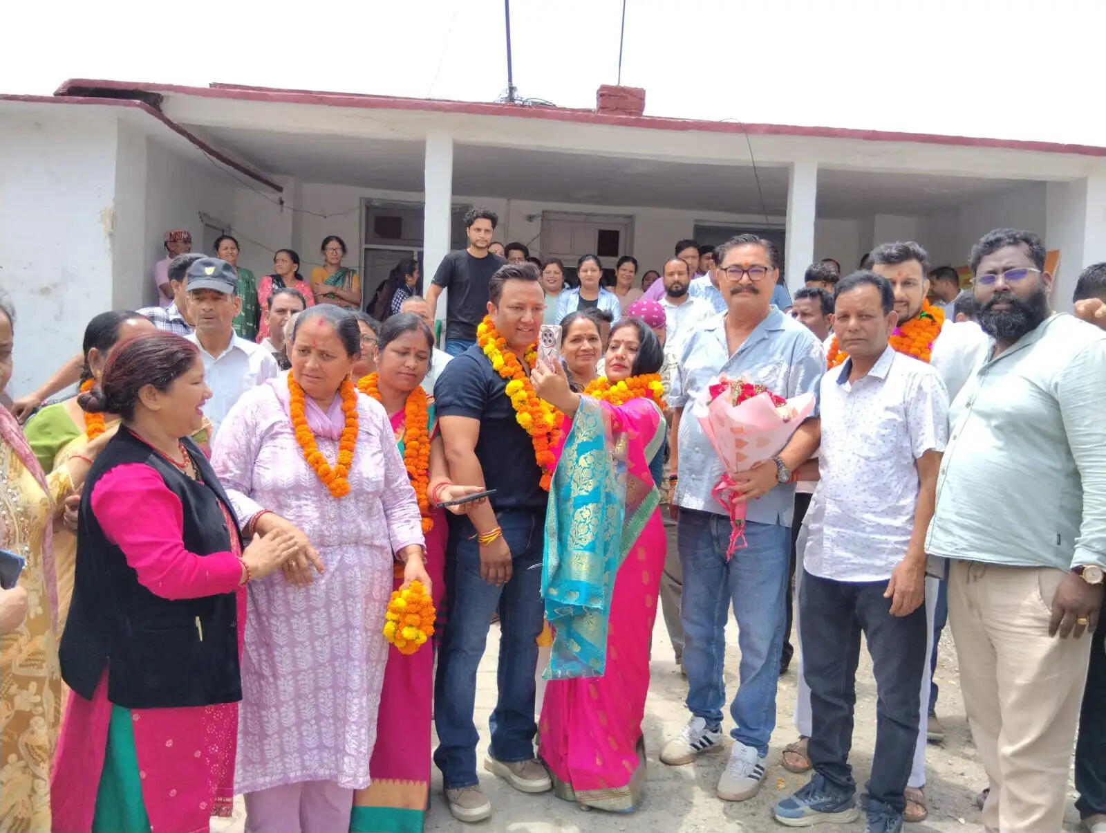 नरेंद्रनगर नगर पालिका में भाजपा का परचम, अध्यक्ष पद पर राजेंद्र पंवार निर्विरोध निर्वाचित