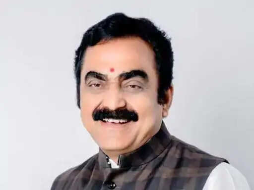 छिंदवाड़ा में आज&nbsp;विद्यार्थियों के बीच पहुंचेंगे प्रभारी मंत्री राकेश सिंह,&nbsp;सेवा संकल्प अभियान की तैयारियों पर&nbsp;करेंगे मंथन