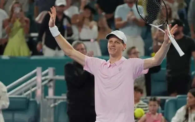 मियामी ओपन 2026: यानिक सिनर ने ज्वेरेव को हराकर फाइनल में बनाई जगह, लेहेका से होगी भिड़ंत