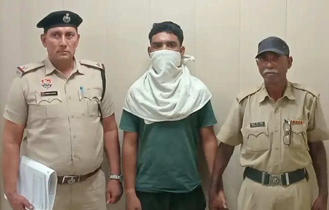 साेनीपत: शराब ठेका लूटकांड का आरोपी गिरफ्तार, चोरी की बाइक बरामद