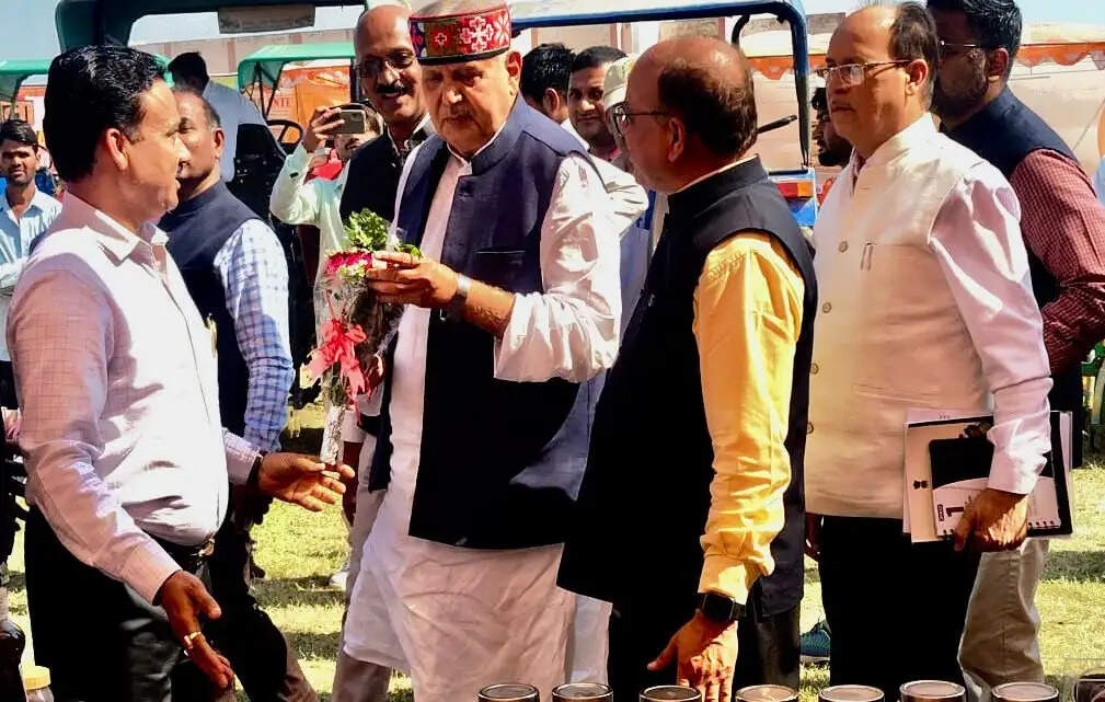 किसानों को नई तकनीक और बाजार से जोड़ते हैं किसान मेले : कृषि मंत्री