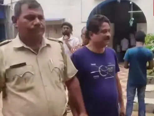 पूर्व मेदिनीपुर में तृणमूल पार्षद कनाइलाल दास गिरफ्तार, भ्रष्टाचार और अनियमितताओं के आरोपों में कार्रवाई