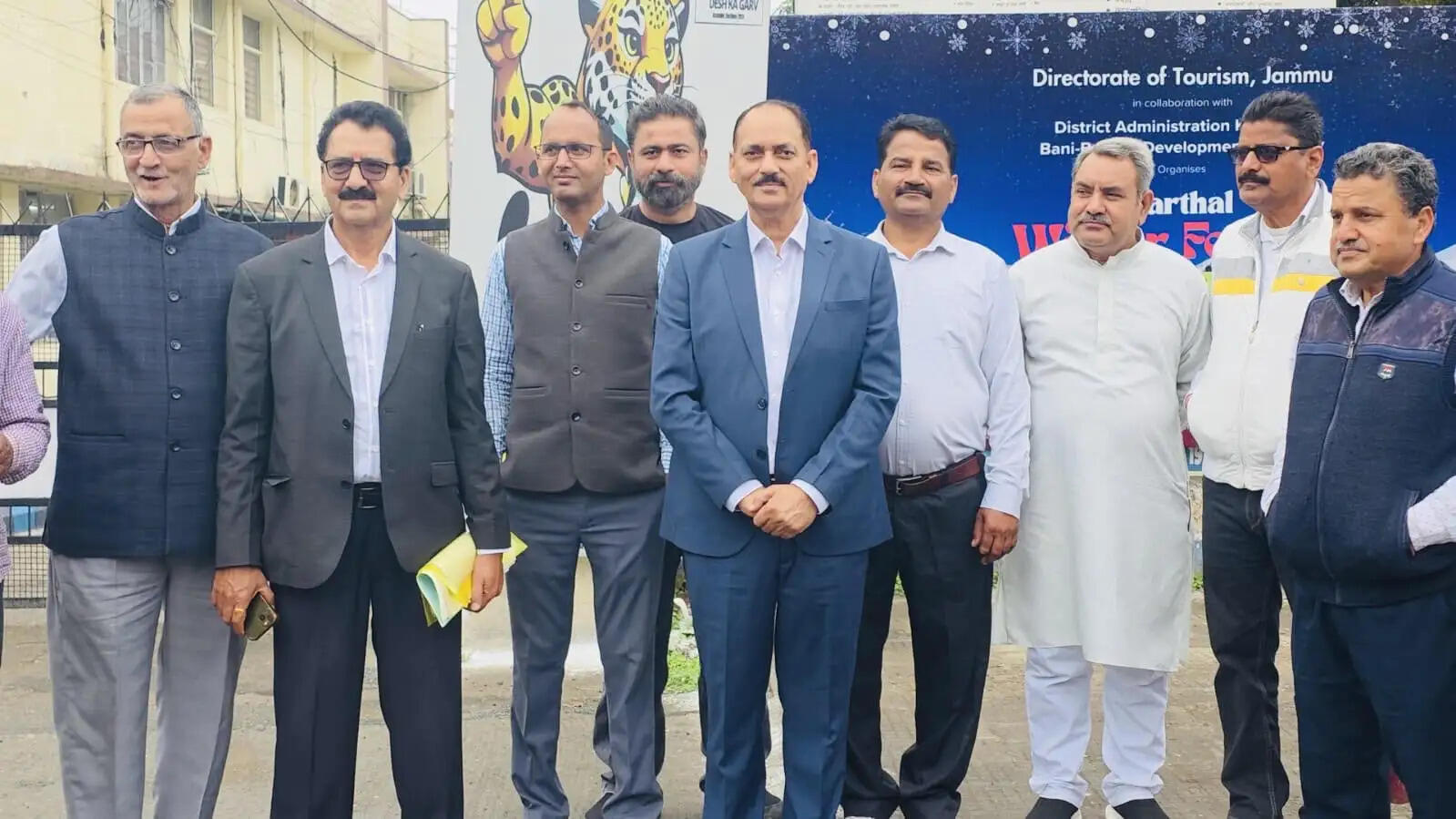 हीरानगर काली माता मंदिर को सरकारी नियंत्रण में लेने की मांग, विधायक विजय शर्मा के नेतृत्व में प्रतिनिधिमंडल ने डीसी से की मुलाकात