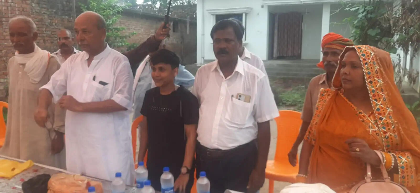 किक बॉक्सिंग में स्वर्ण पदक जीतने वाली मानसी निषाद सम्मानित