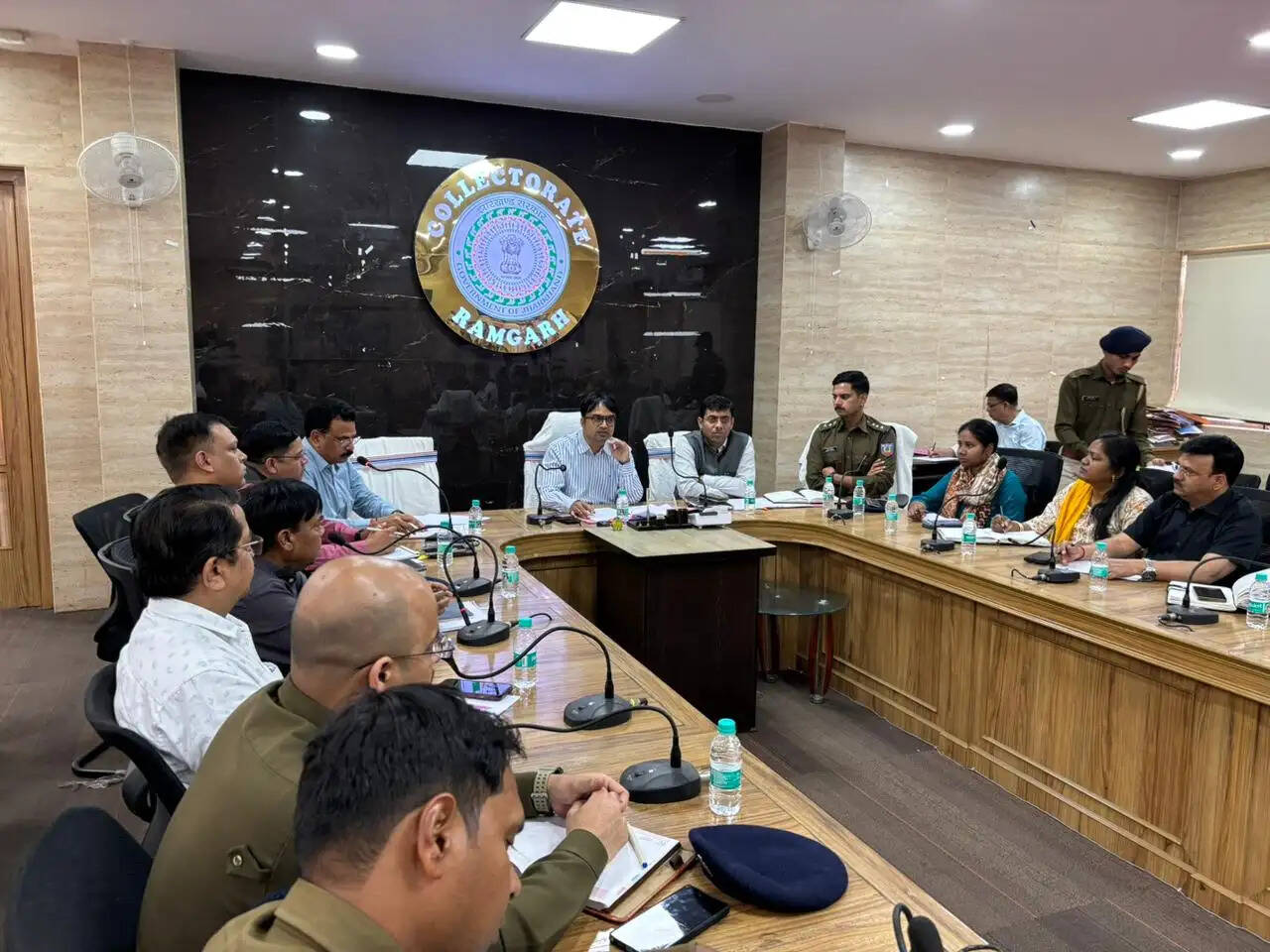 रामगढ़ में होली व रमजान को लेकर शांति समिति की बैठक, 61 स्थानों पर दंडाधिकारी होंगे तैनात